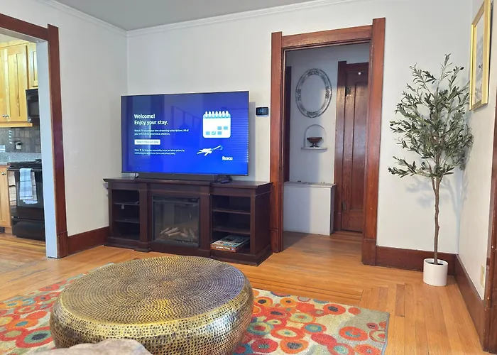 Cozy Craftsman Near Uw And Downtown Holiday home Laramie