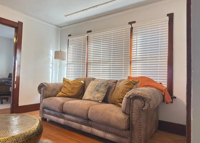 Cozy Craftsman Near Uw And Downtown Holiday home