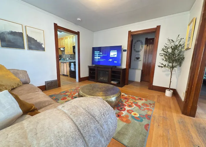 Cozy Craftsman Near Uw And Downtown Holiday home