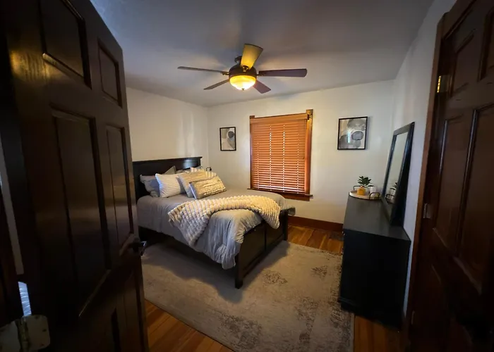Cozy Craftsman Near Uw And Downtown